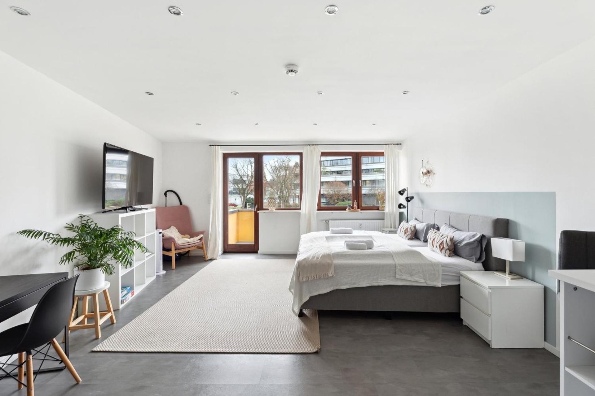 Sali Homes - Charming Studio Apartment In Heart Of Bayreuth With Balcony Exterior foto